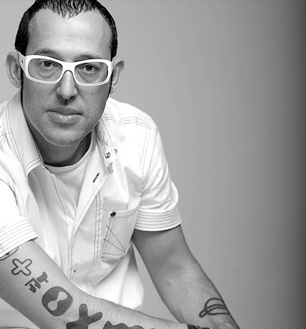 Karim Rashid is one of the most prolific designers of his generation. Over 3000 designs in production, over 300 awards and working in over 35 countries ... - slide-designer-karim-rashid